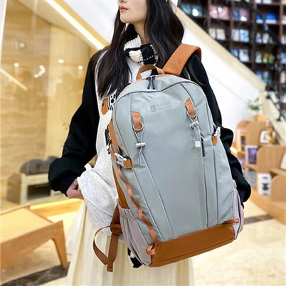 Gibt es Sporttaschen für Cricketspieler?